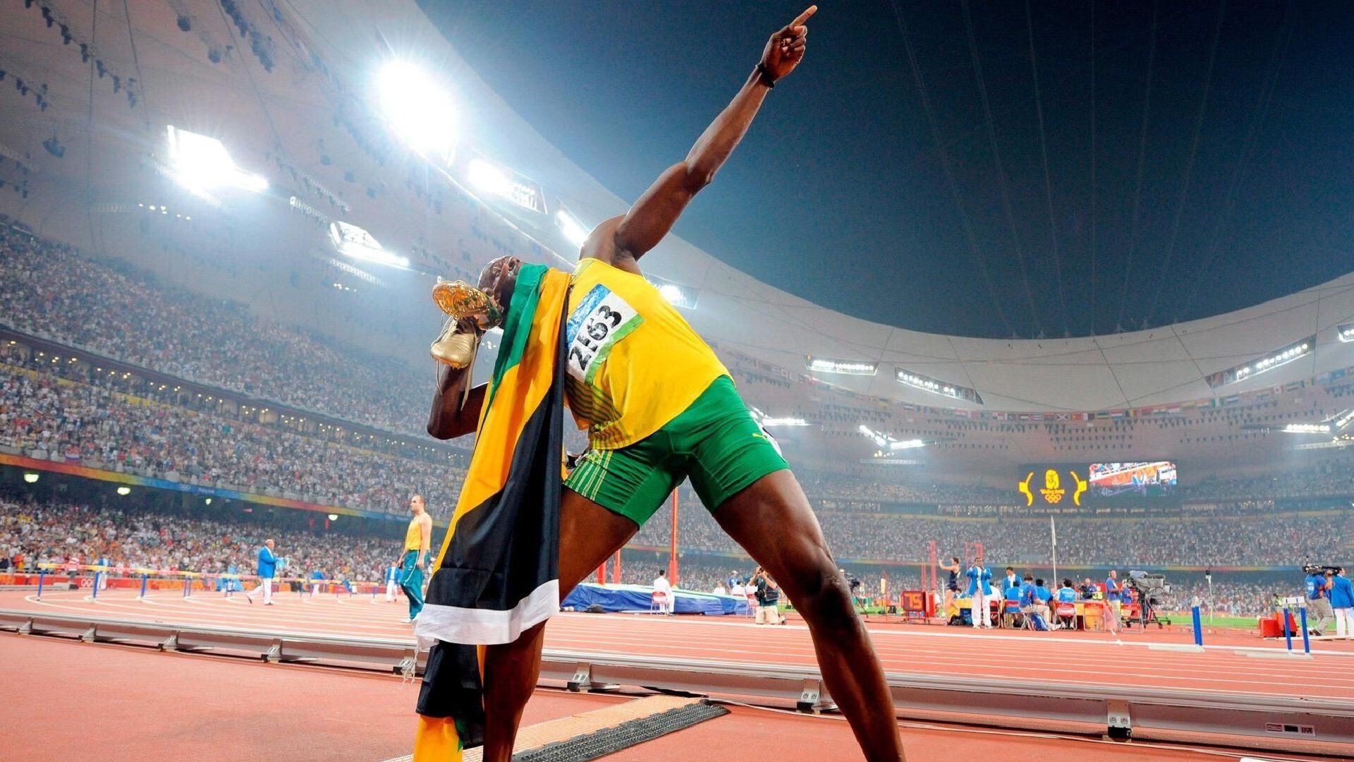 开云官网-中超球队战术执行力明显提升，中超战术板